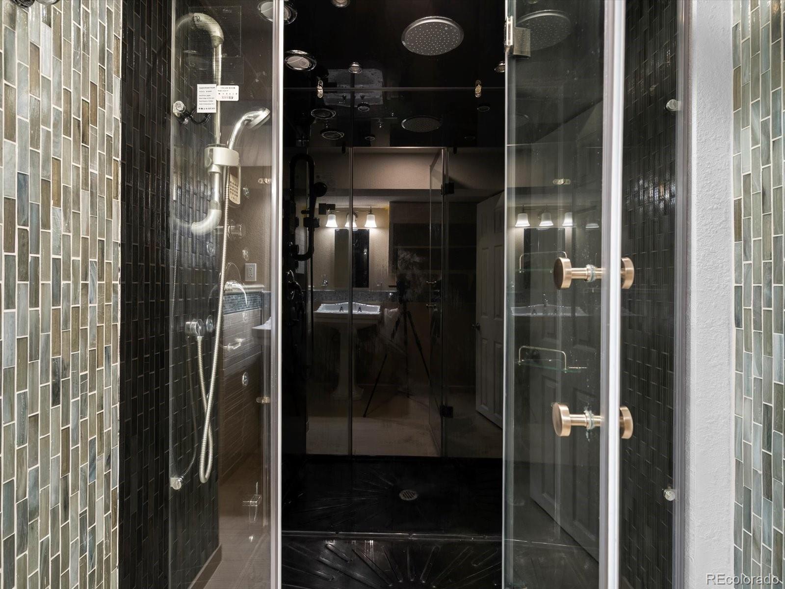 6221 Songbird Circle