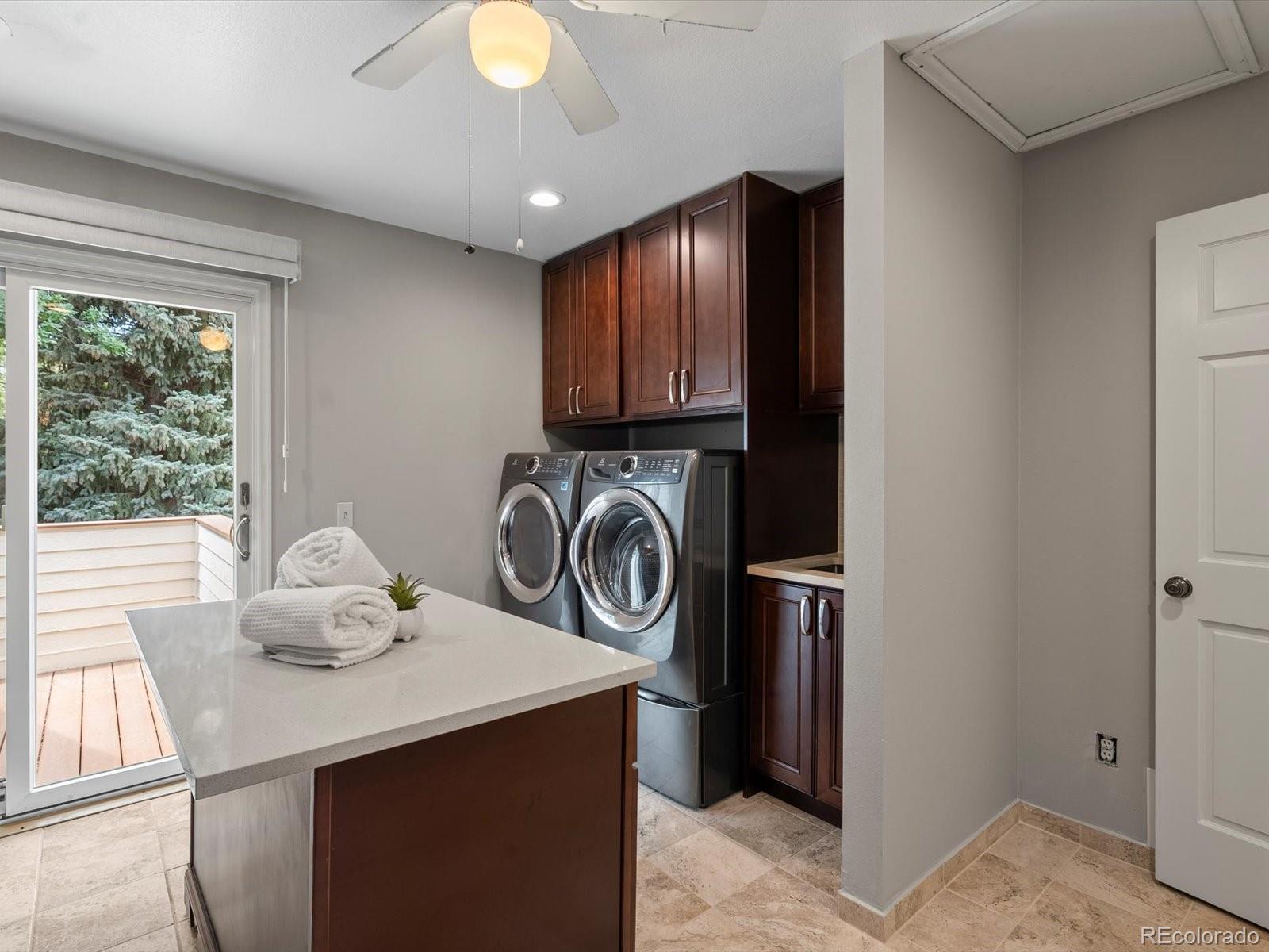 6221 Songbird Circle