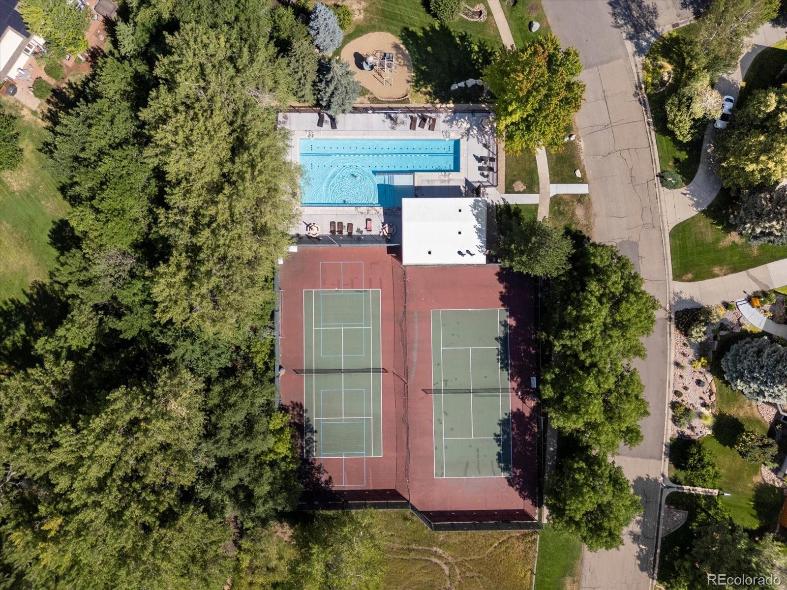 6221 Songbird Circle