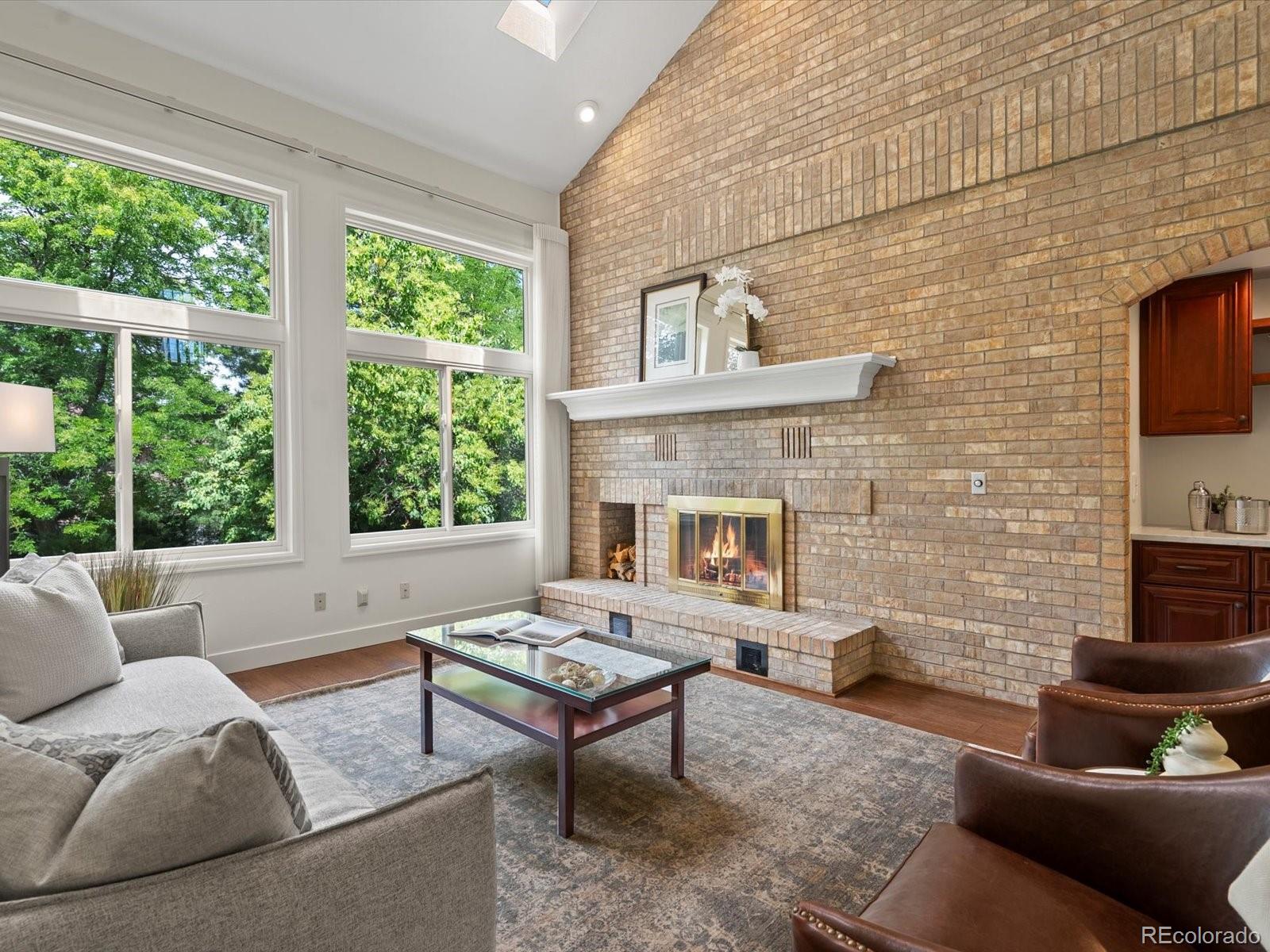 6221 Songbird Circle