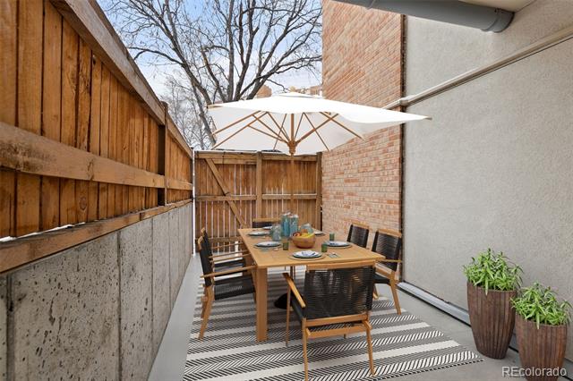 2835 S Monaco Parkway Unit: 4-103