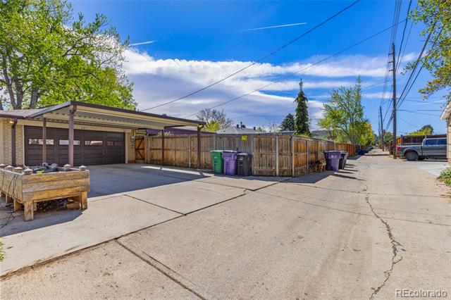 221 Magnolia Street