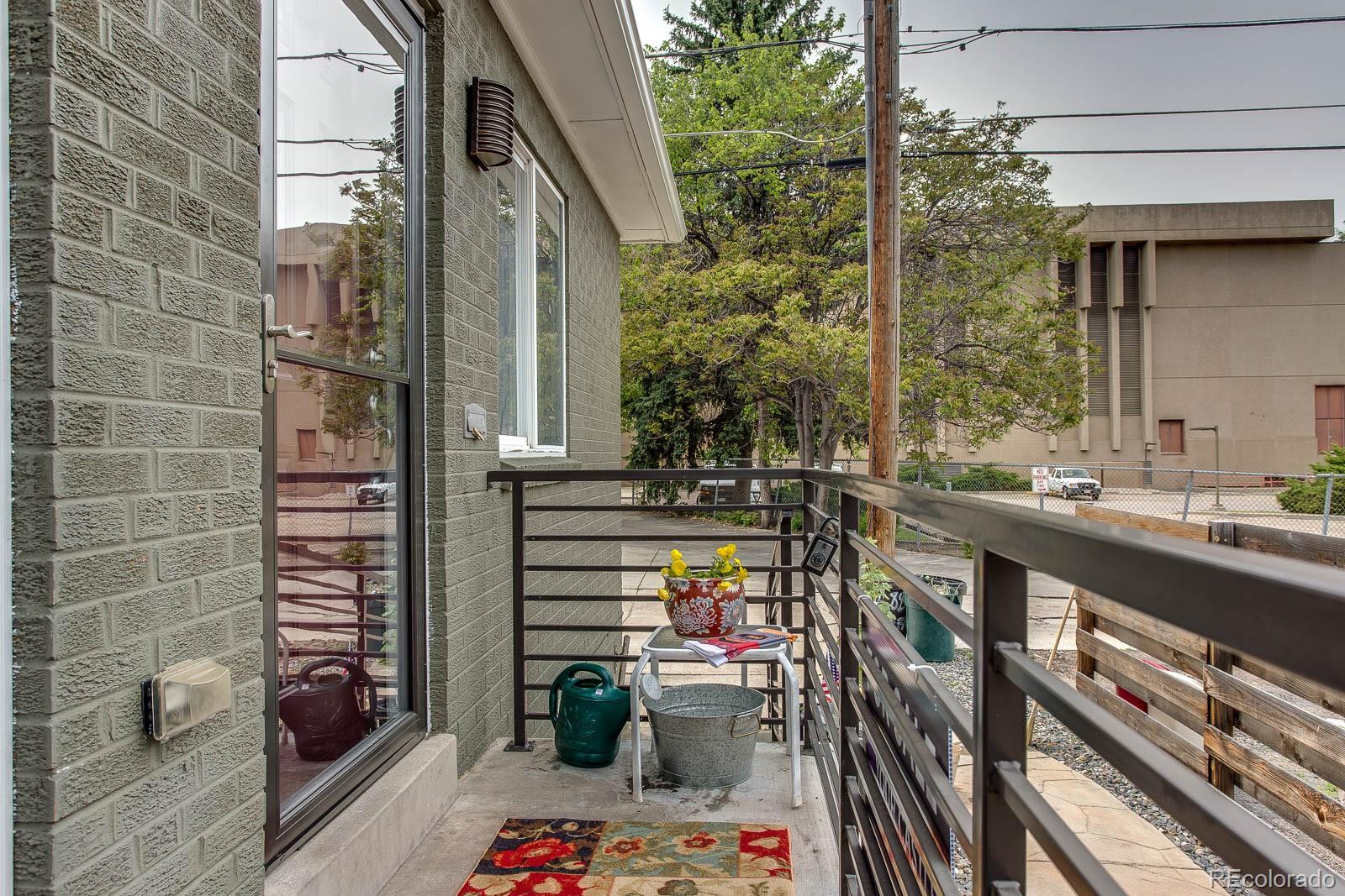 1529 Clermont Street