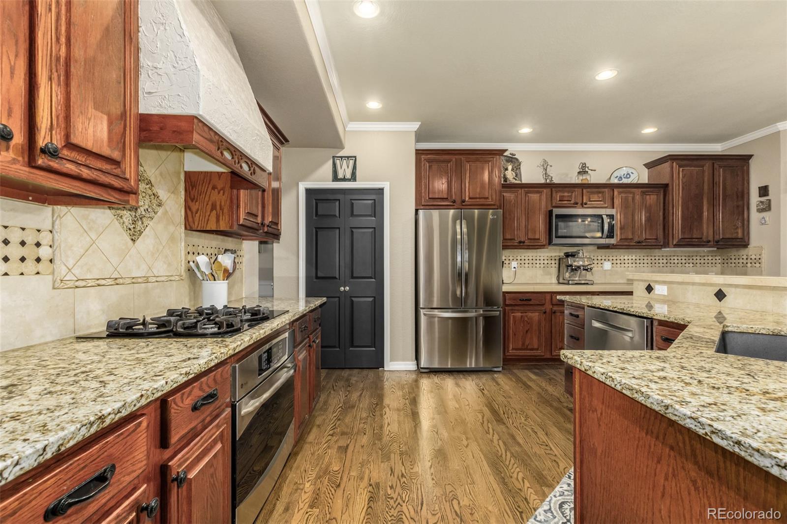 7061 Oak Valley Drive