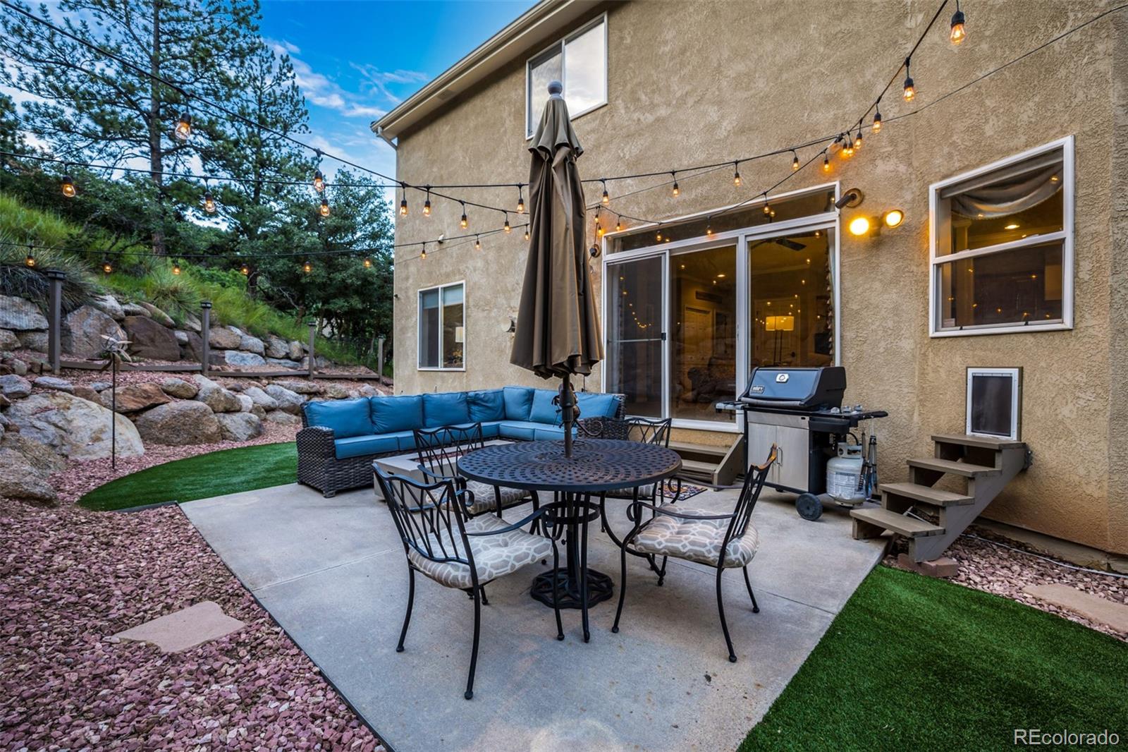 7061 Oak Valley Drive