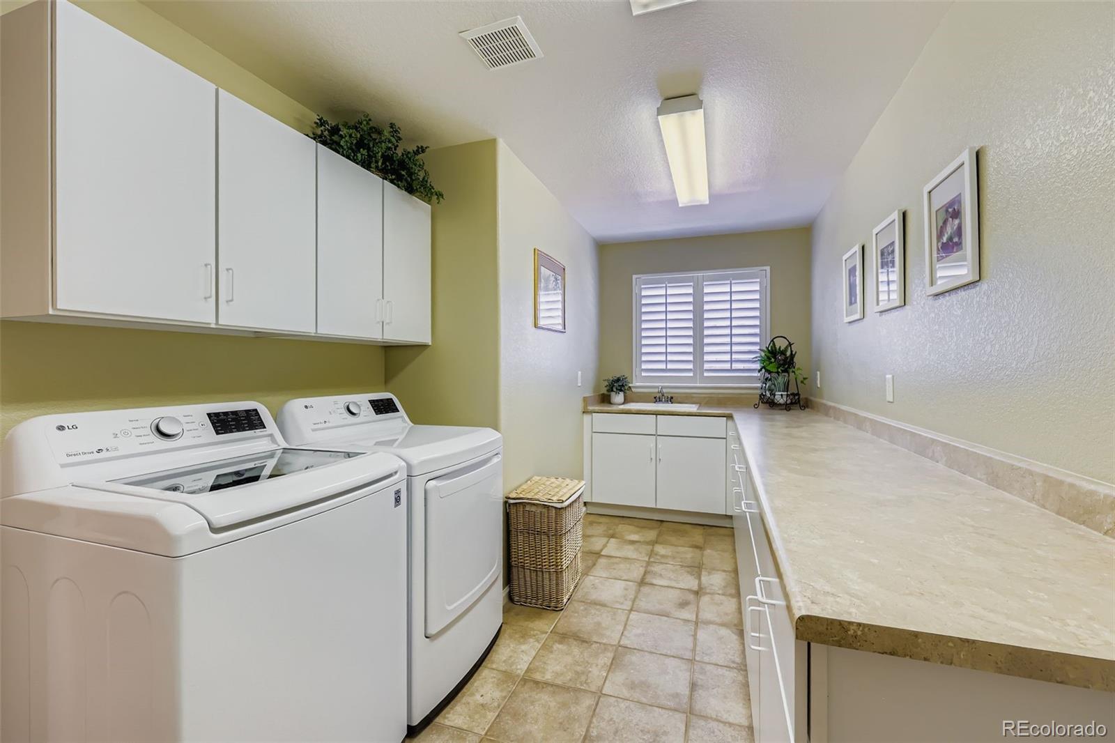 23801 E Whitaker Drive