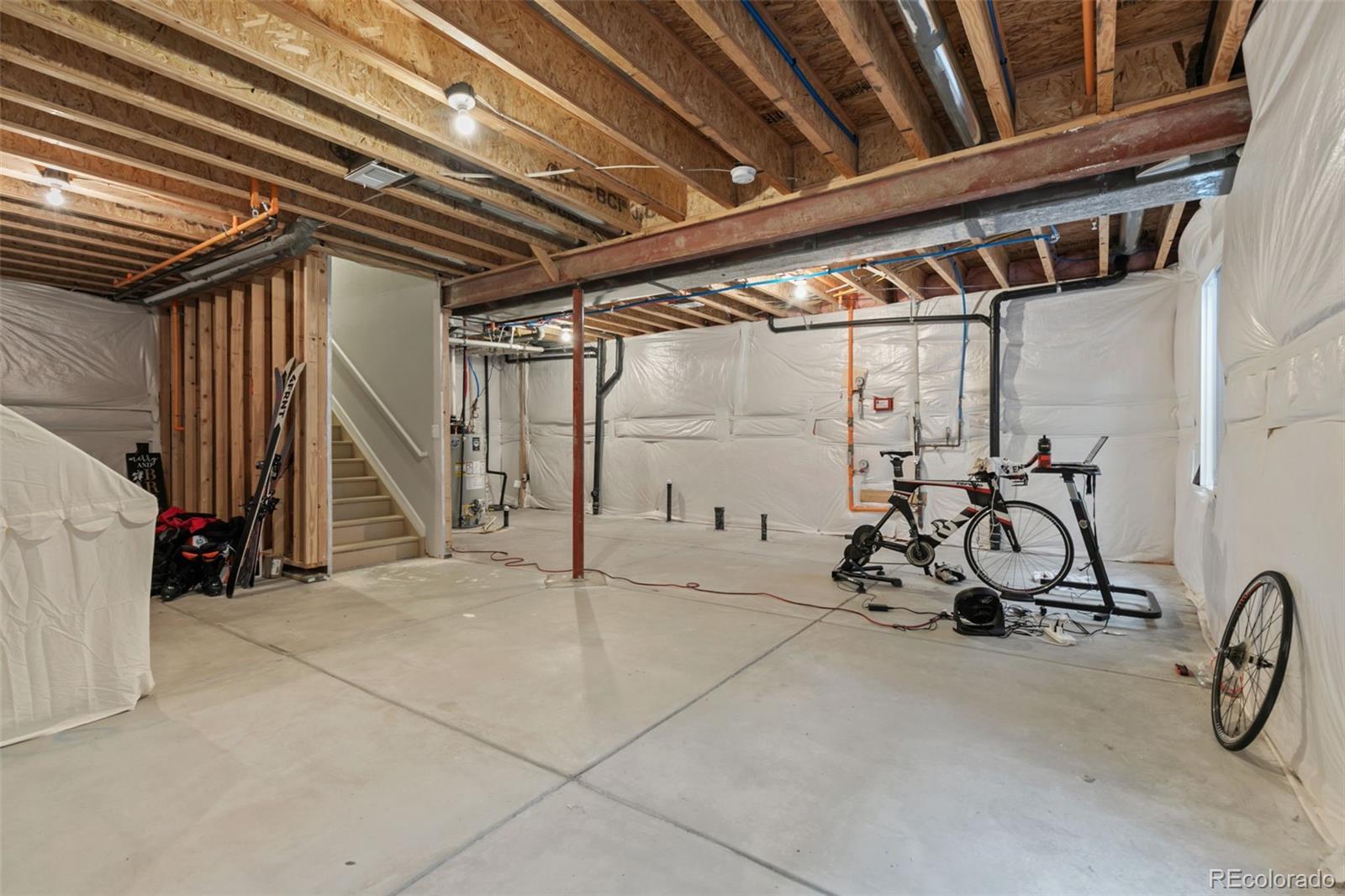 9080 W 100th Way