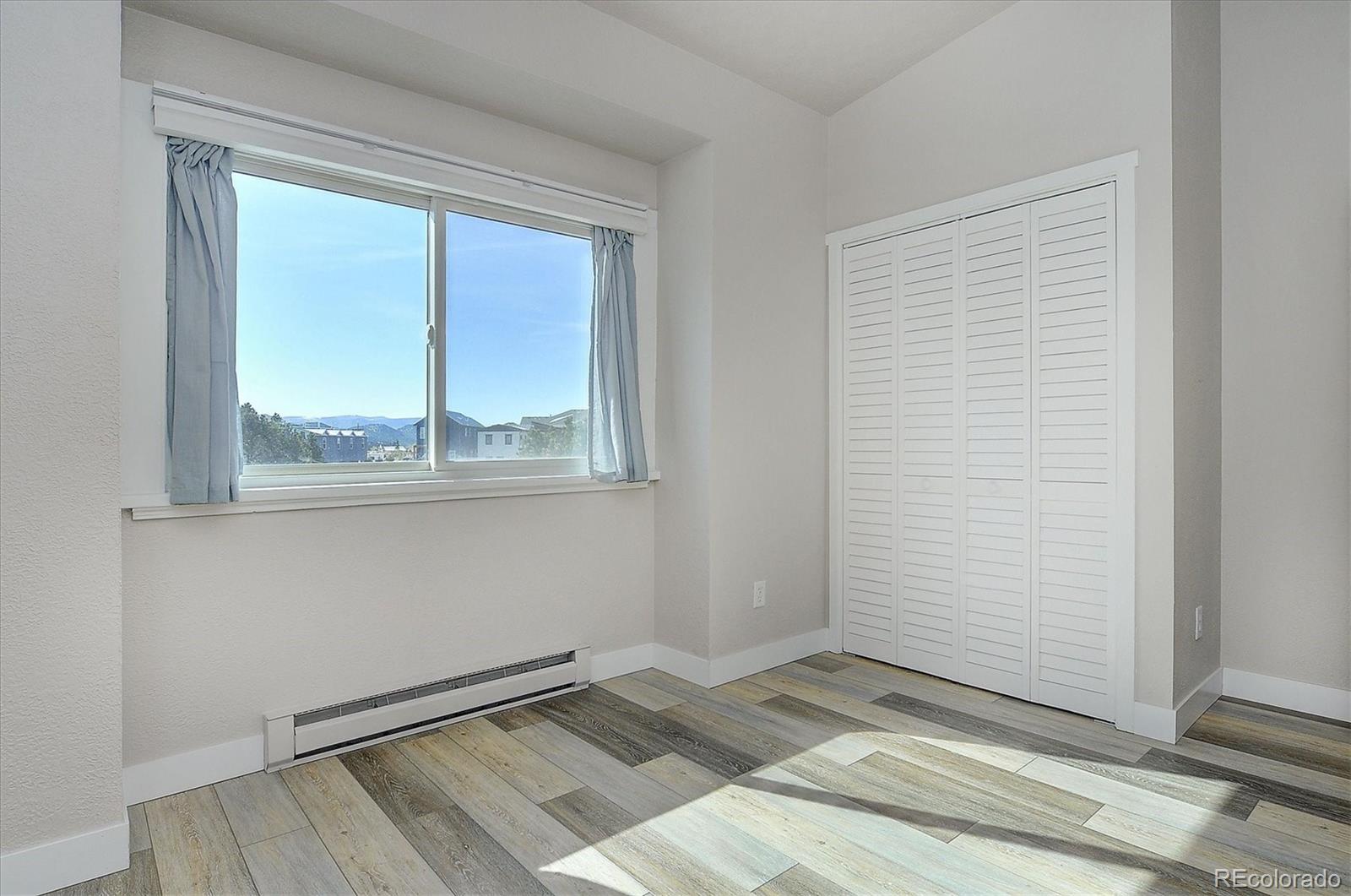 623 Cedar Lane Unit: B202