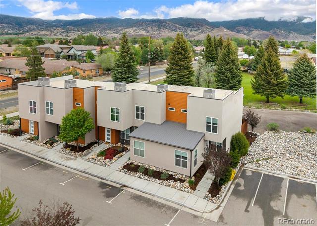 1001 Dezi Drive