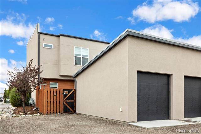 1001 Dezi Drive