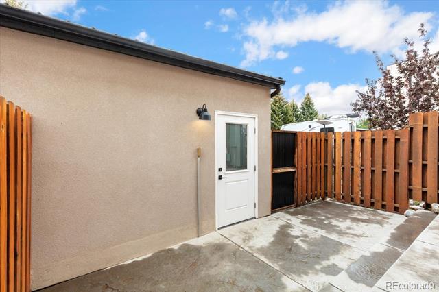 1001 Dezi Drive