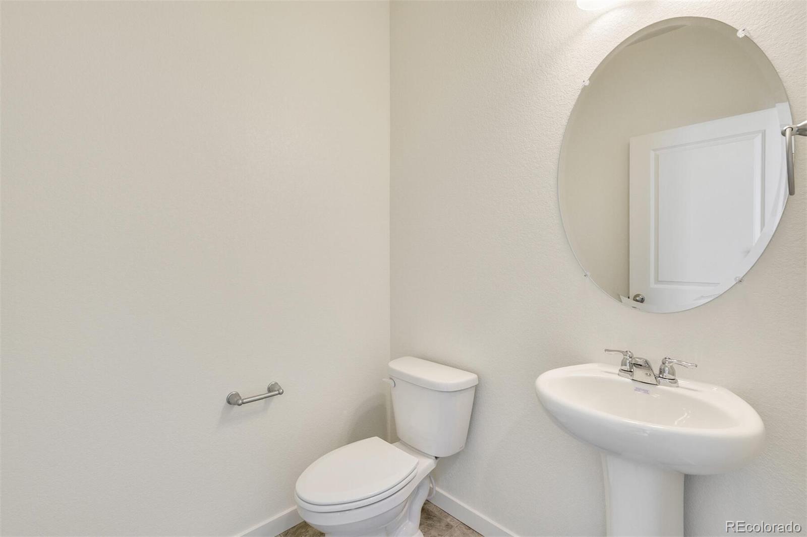 332 Hummingbird Lane