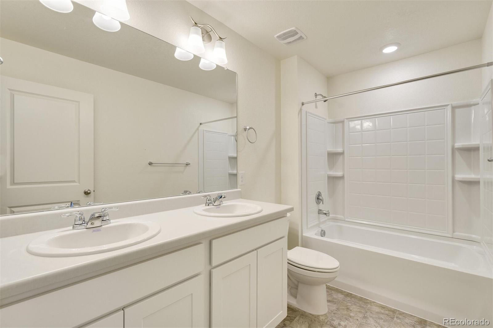 332 Hummingbird Lane