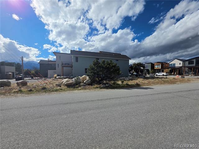 491 E Arkansas Street