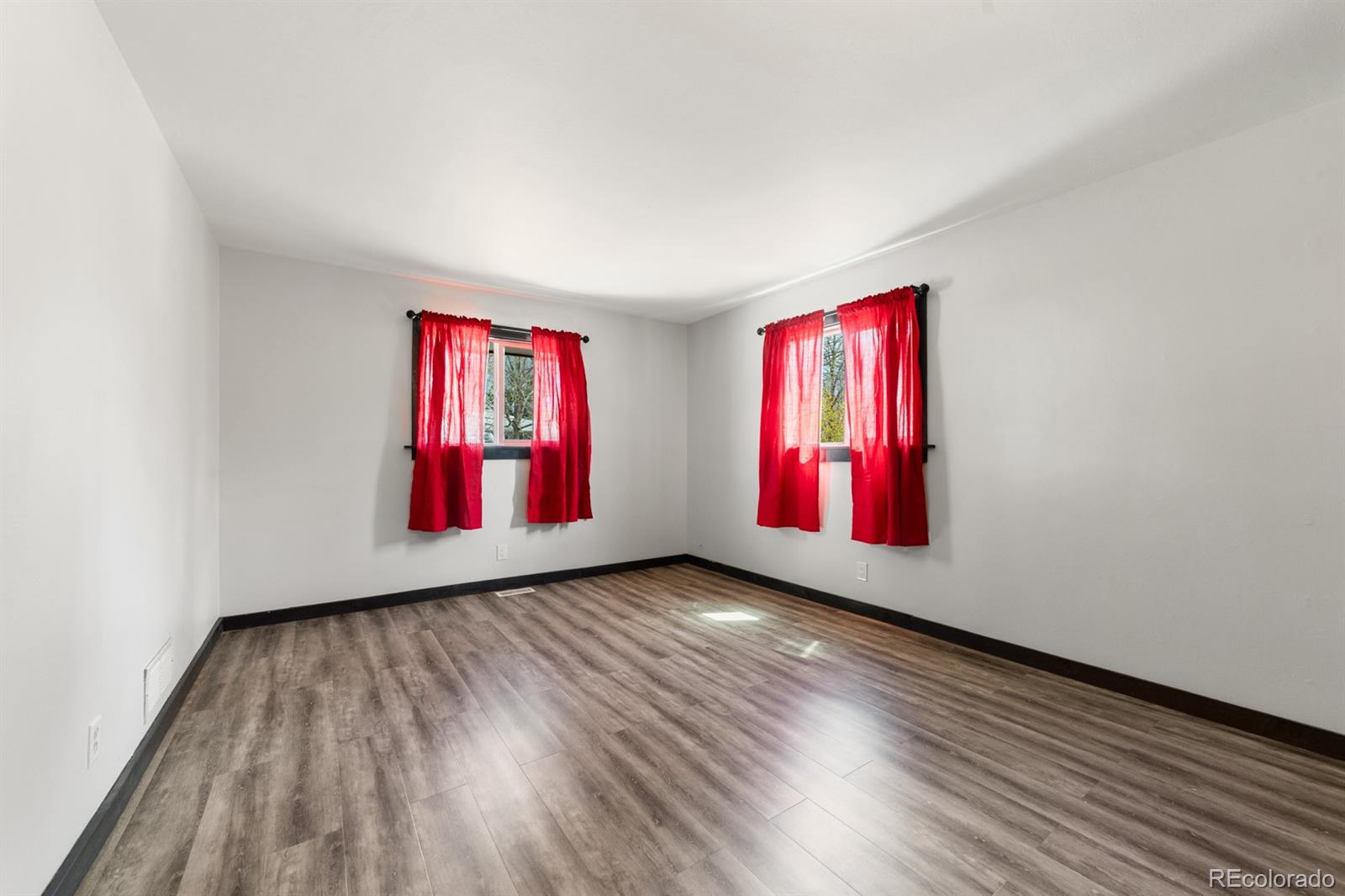 3608 Leeds Lane