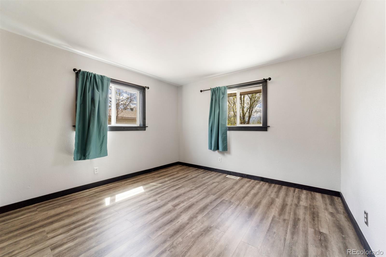 3608 Leeds Lane