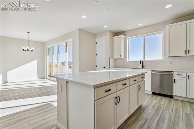 5709 Mammoth Lane