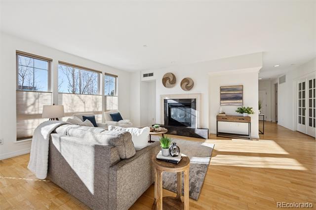 85 Rampart Way Unit: 309