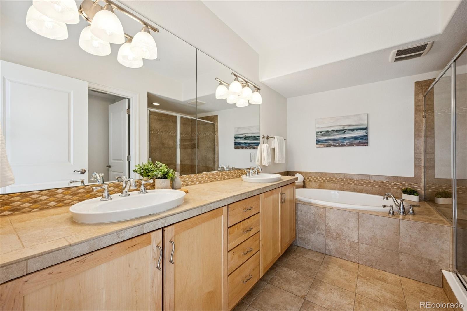 85 Rampart Way Unit: 309