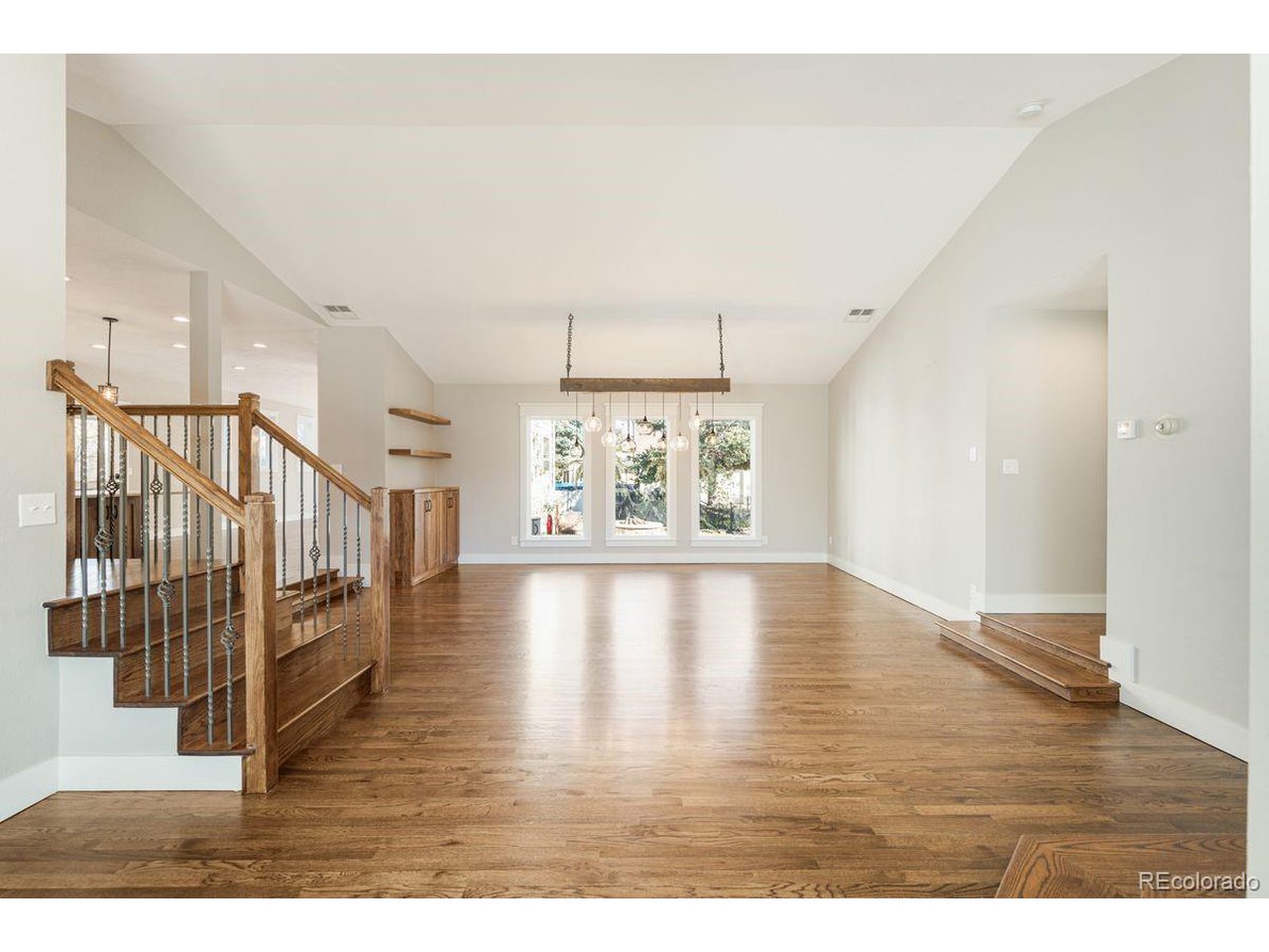 301 W Harper St