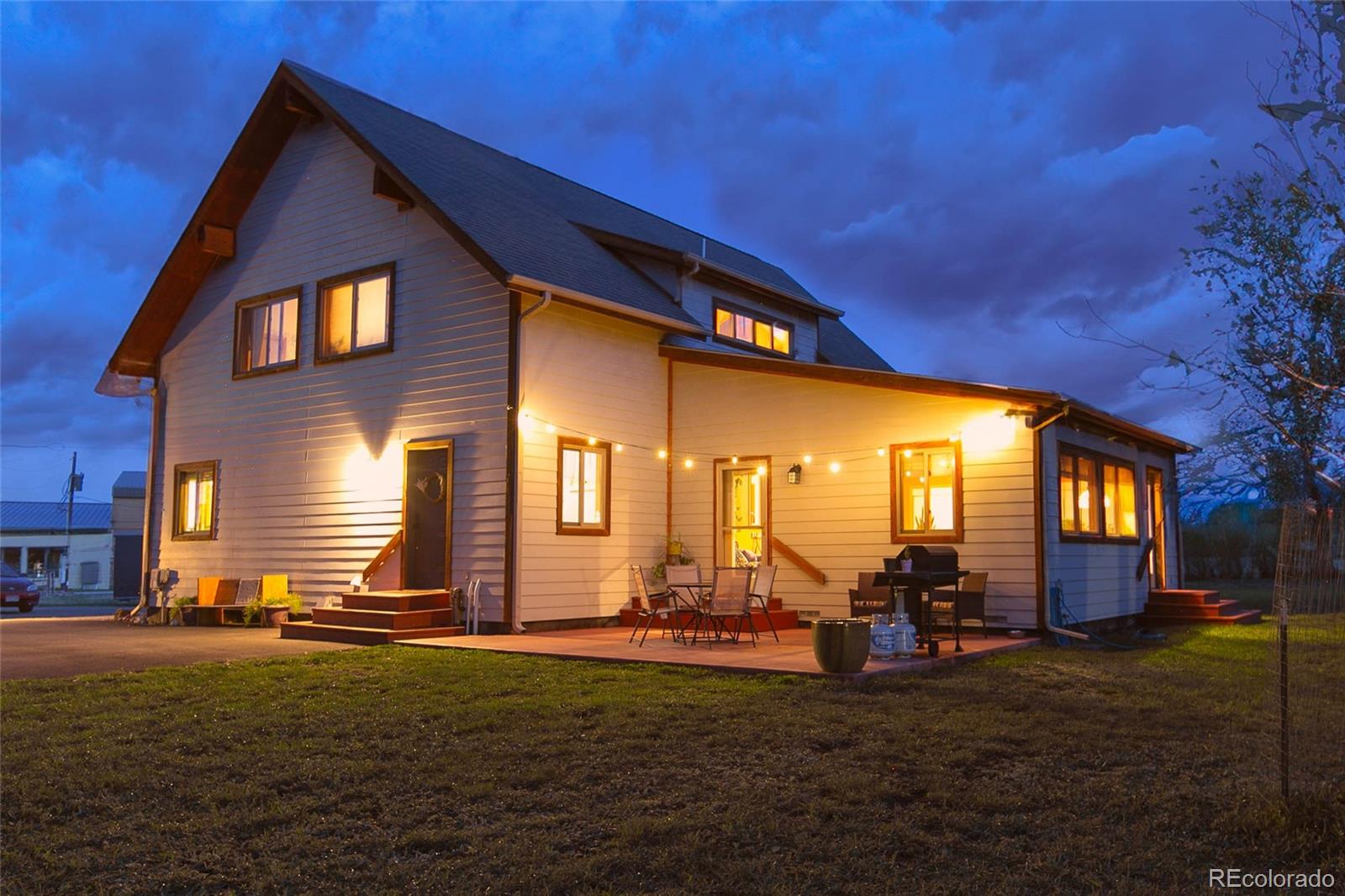 426 S San Juan Avenue