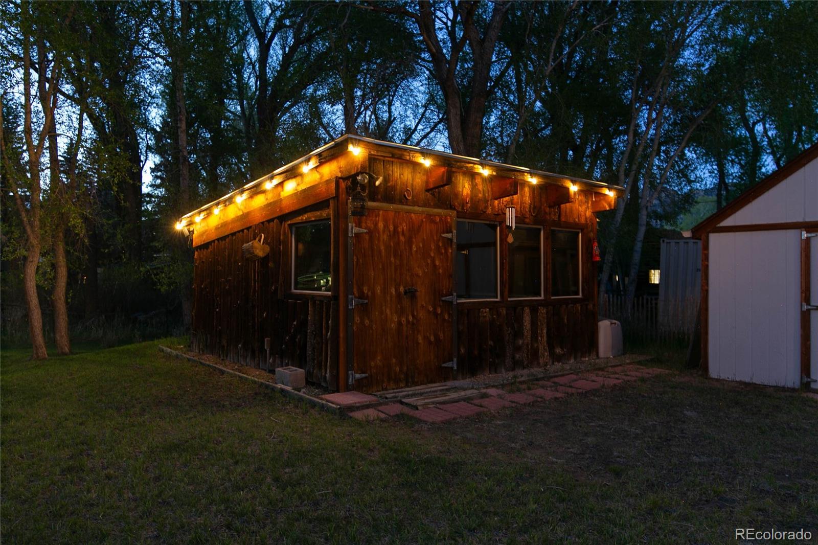 426 S San Juan Avenue