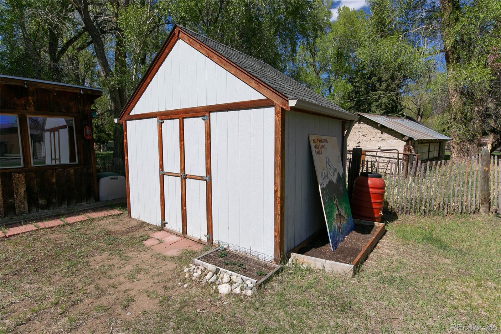 426 S San Juan Avenue