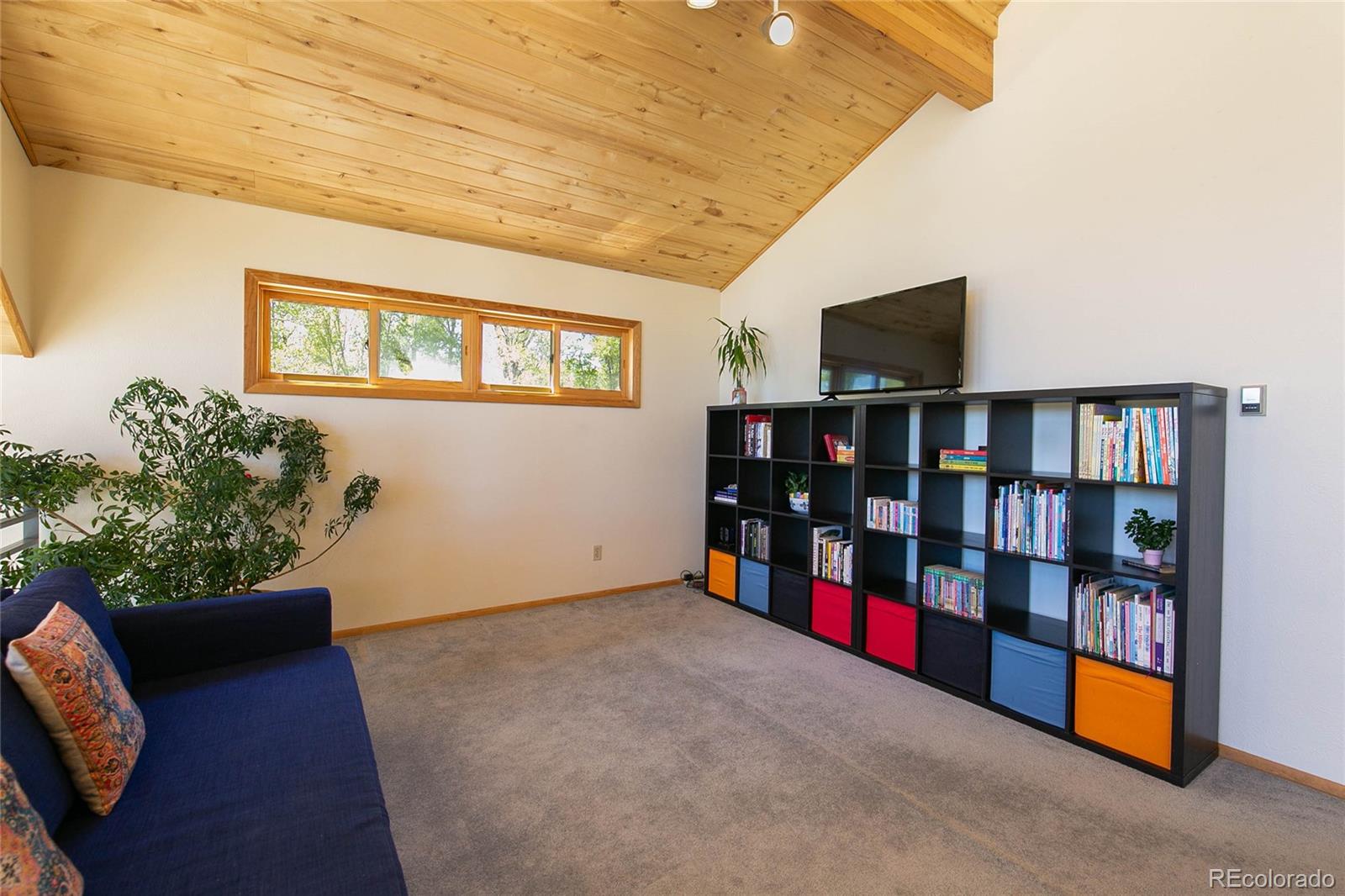 426 S San Juan Avenue