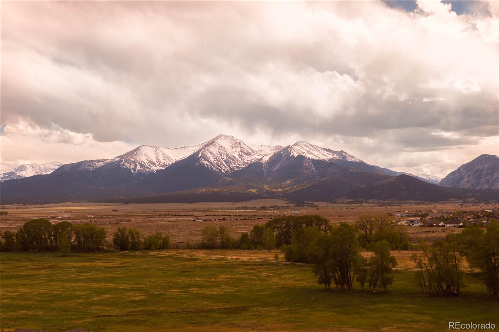 426 S San Juan Avenue