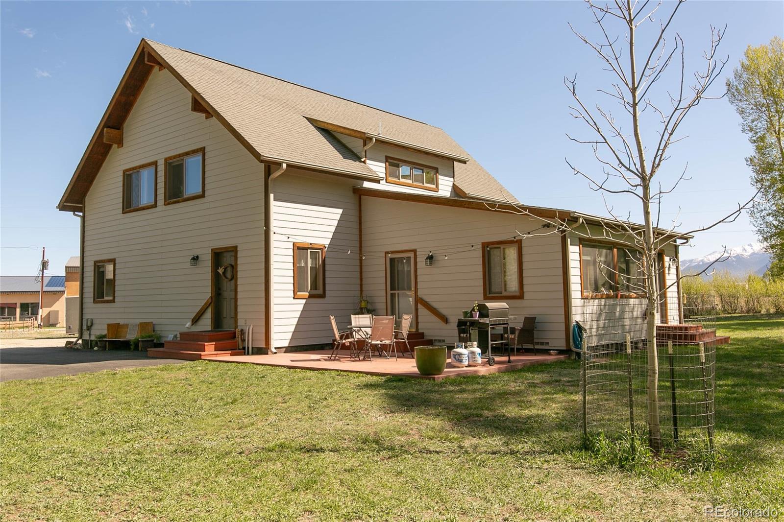 426 S San Juan Avenue