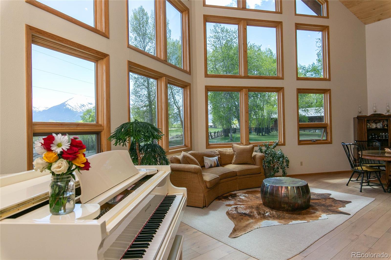 426 S San Juan Avenue