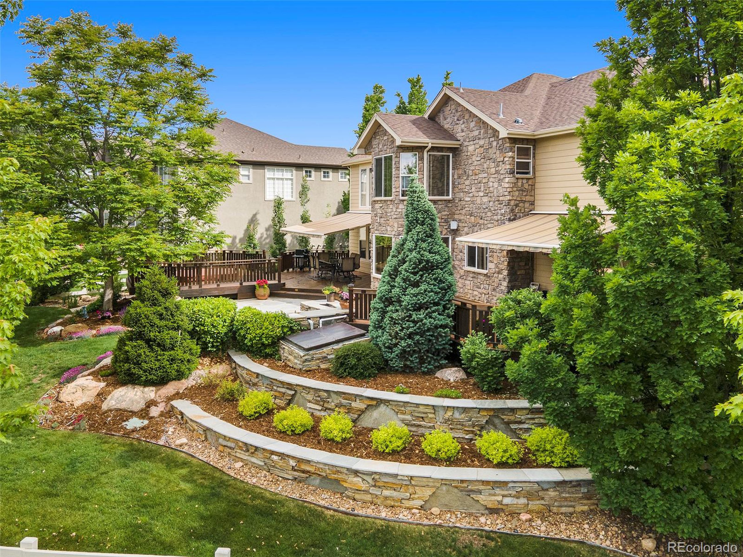 3822 Broadmoor Loop
