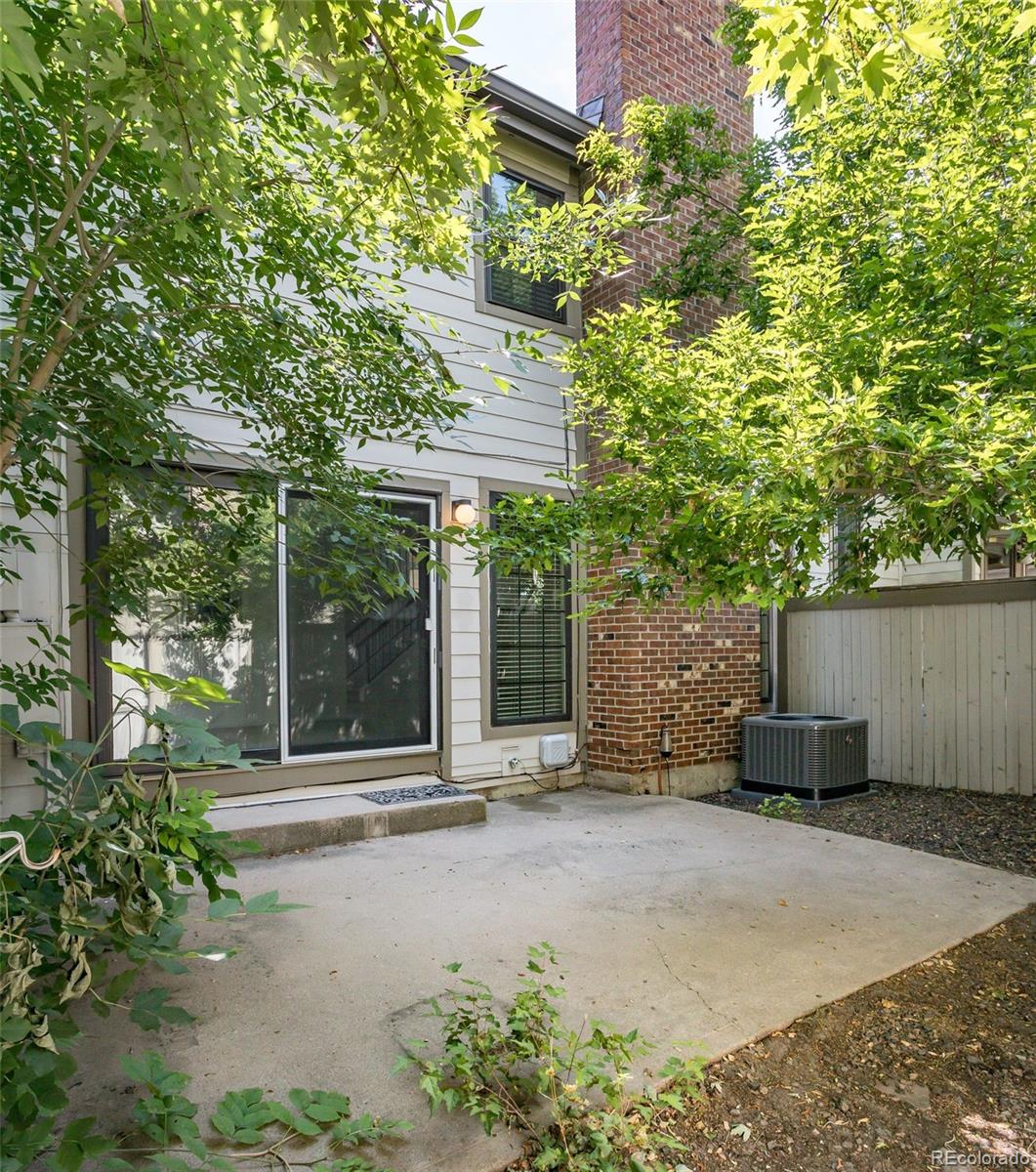 7900 W Layton Avenue Unit: 807