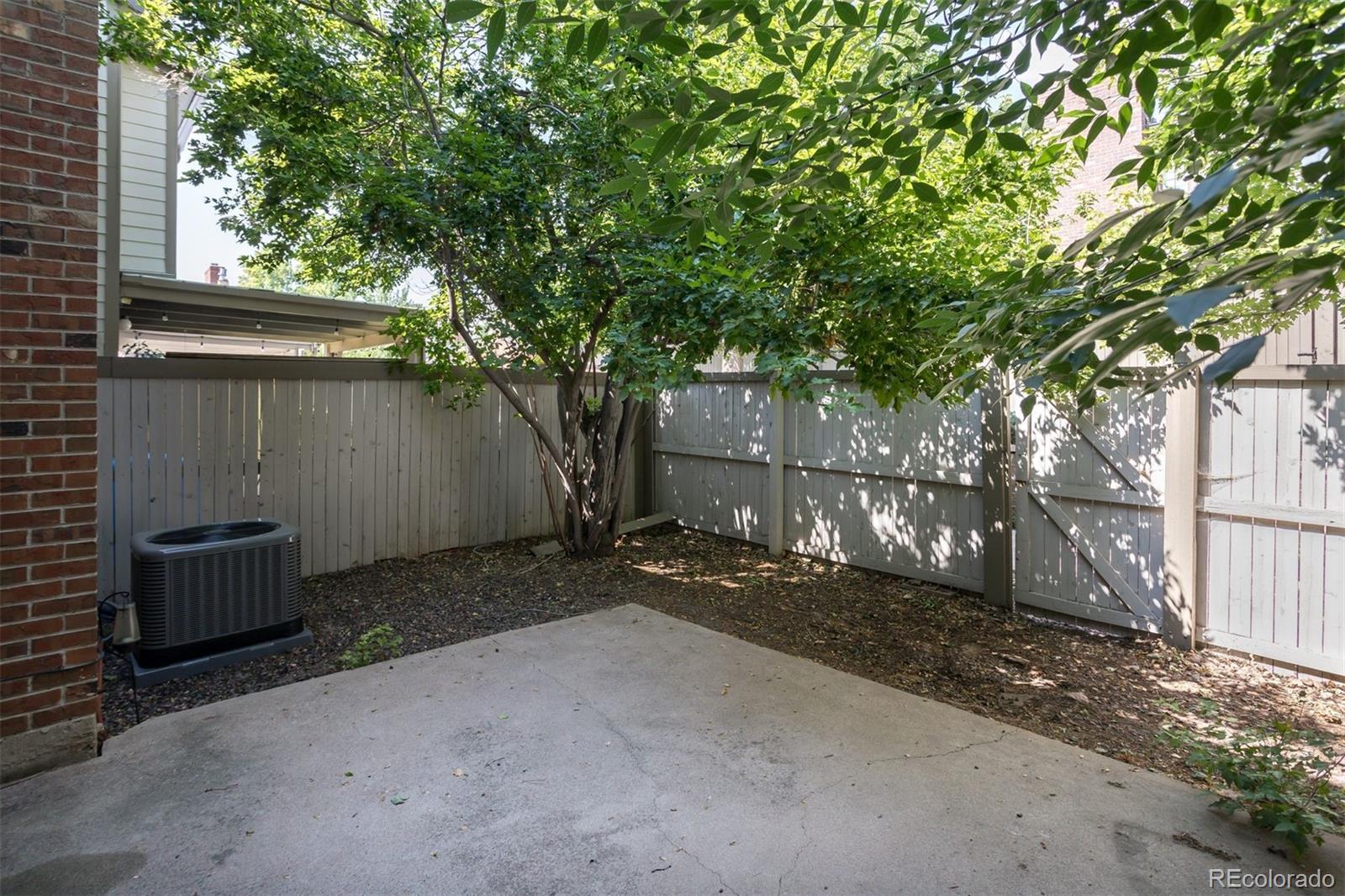 7900 W Layton Avenue Unit: 807