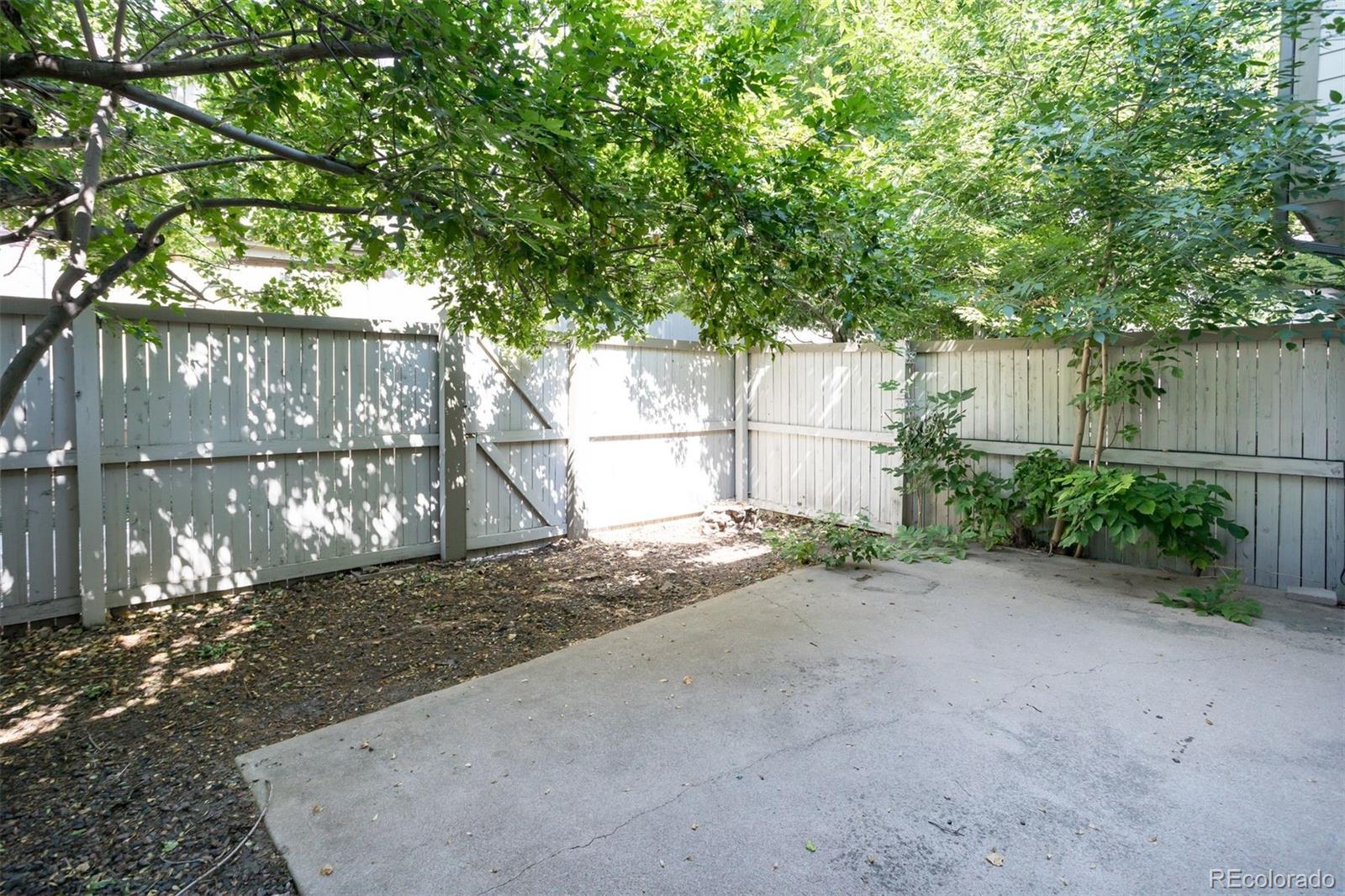 7900 W Layton Avenue Unit: 807