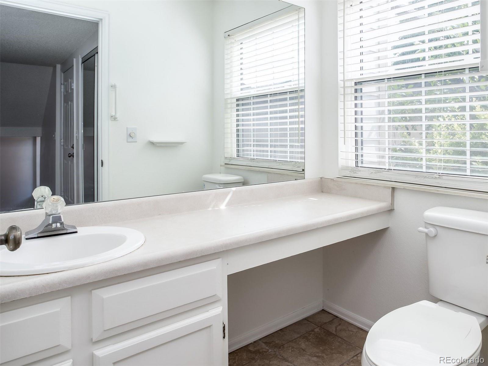 7900 W Layton Avenue Unit: 807