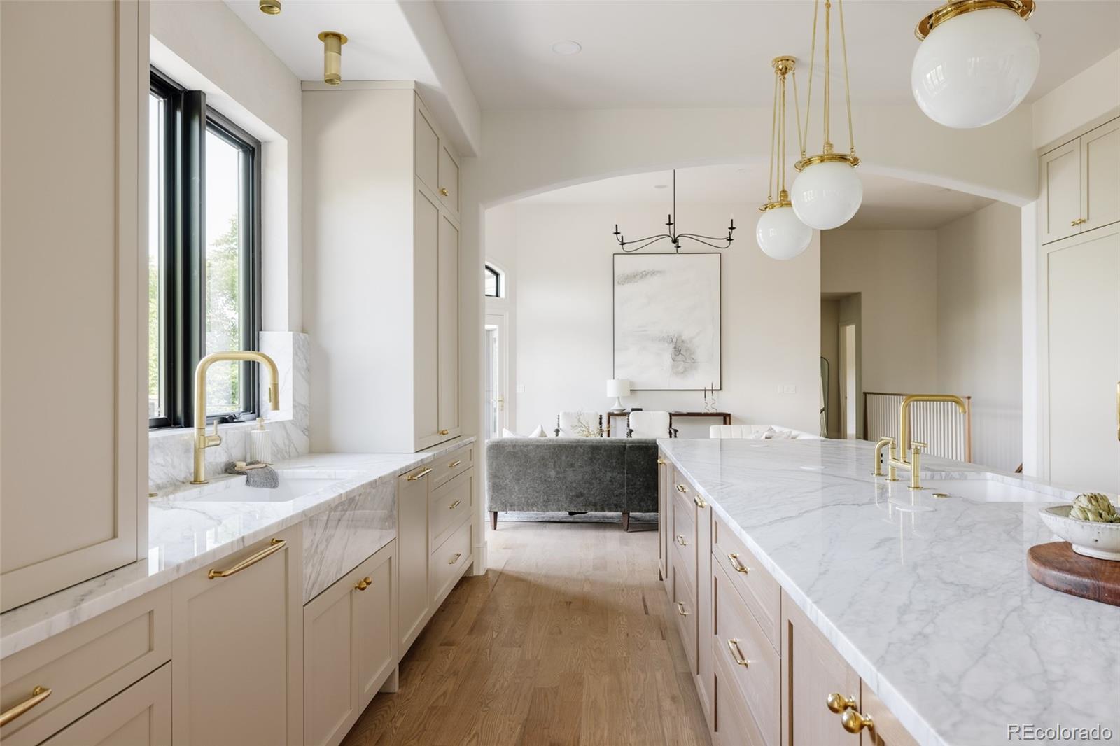 8937 Little Raven Trail