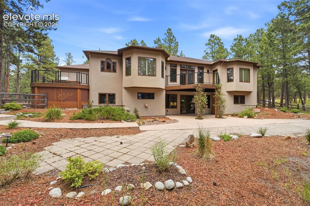 3925 Wavy Oak Drive