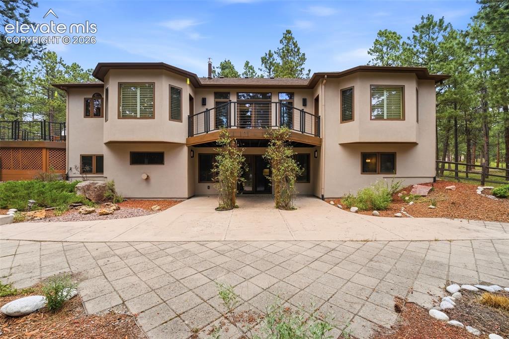 3925 Wavy Oak Drive