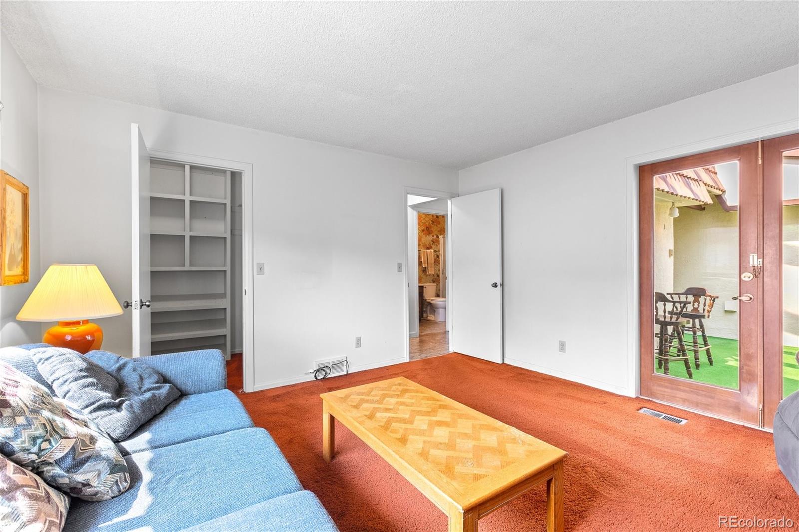 1472 S Salem Way