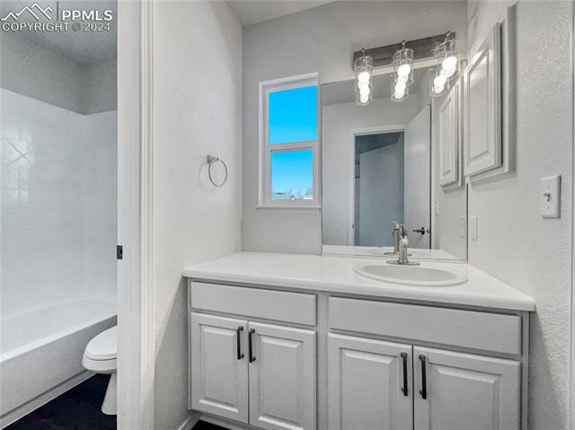 7253 Eagle Canyon Drive