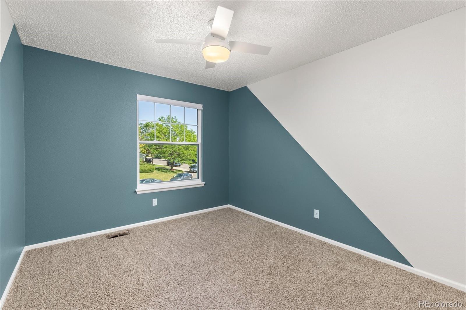21484 E Crestline Lane