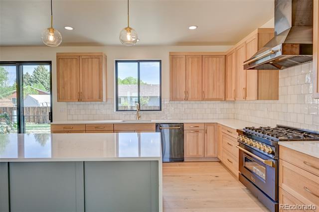 717 Marquette Avenue