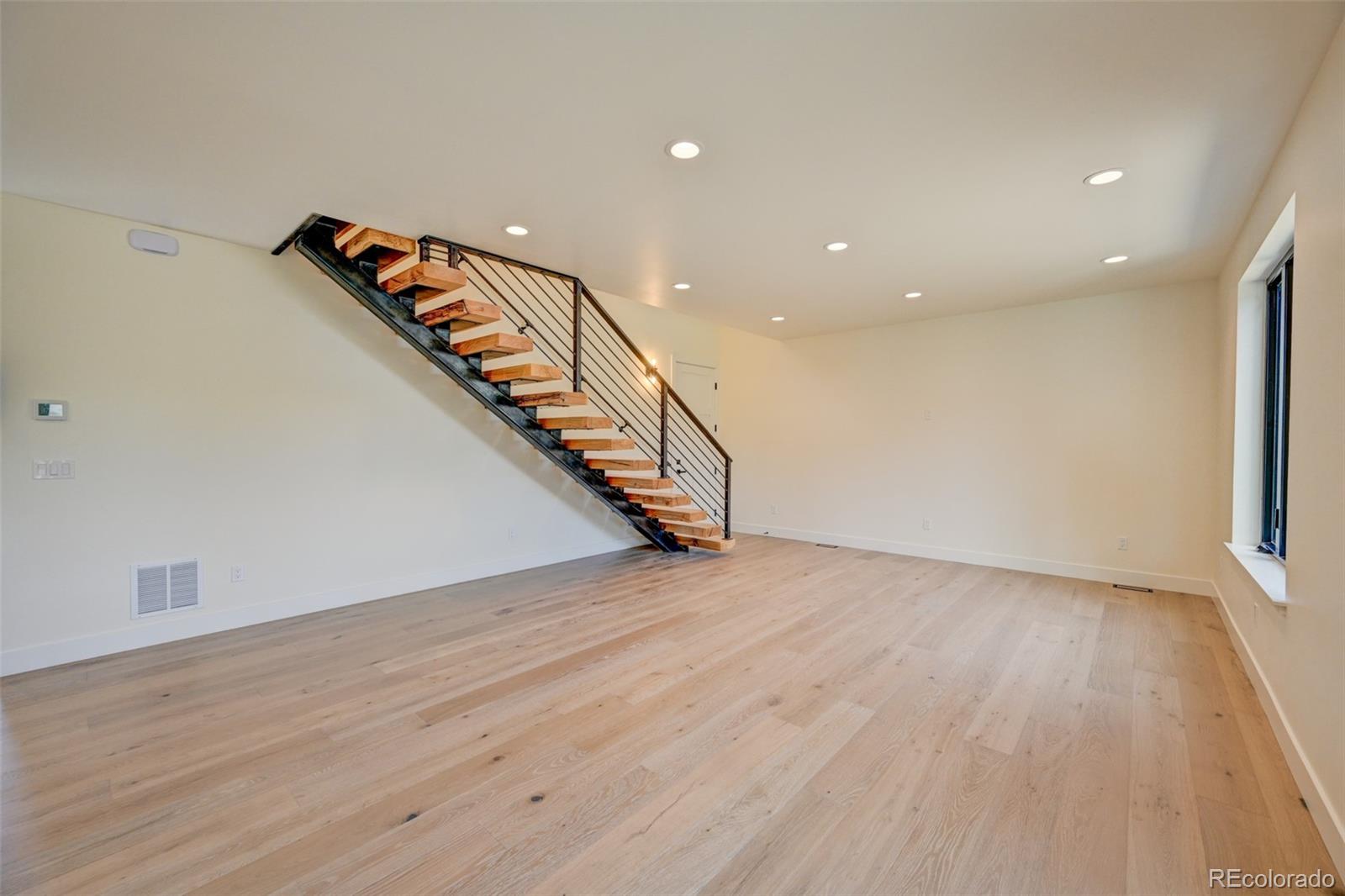 717 Marquette Avenue