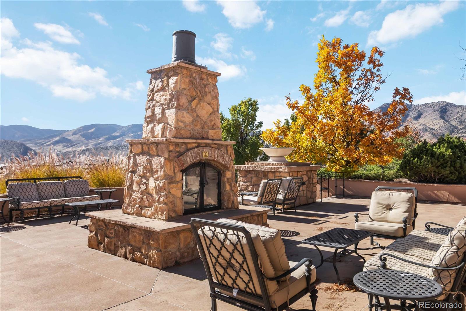 15295 W Baker Avenue