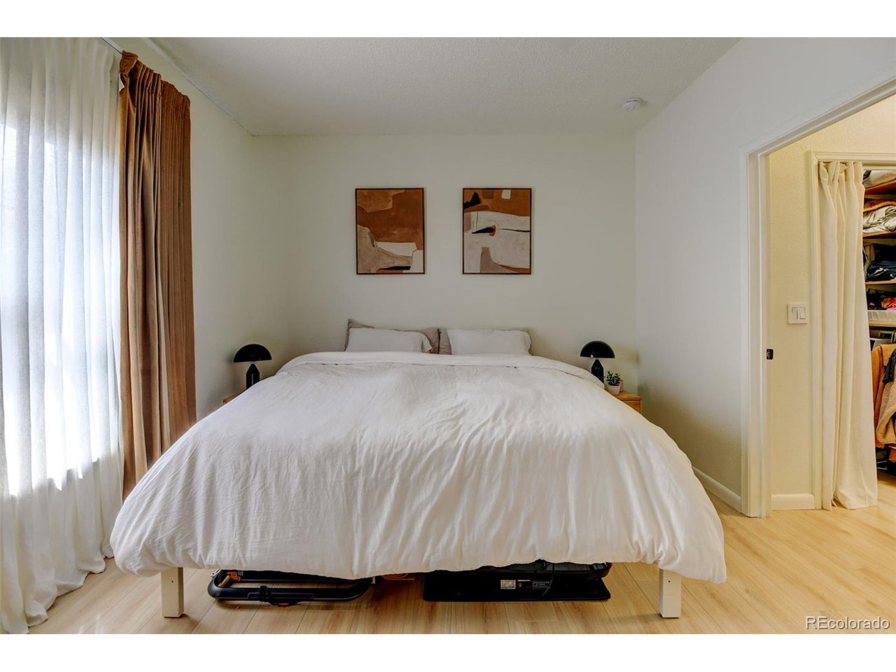 1881 Mallard Dr 3-1881