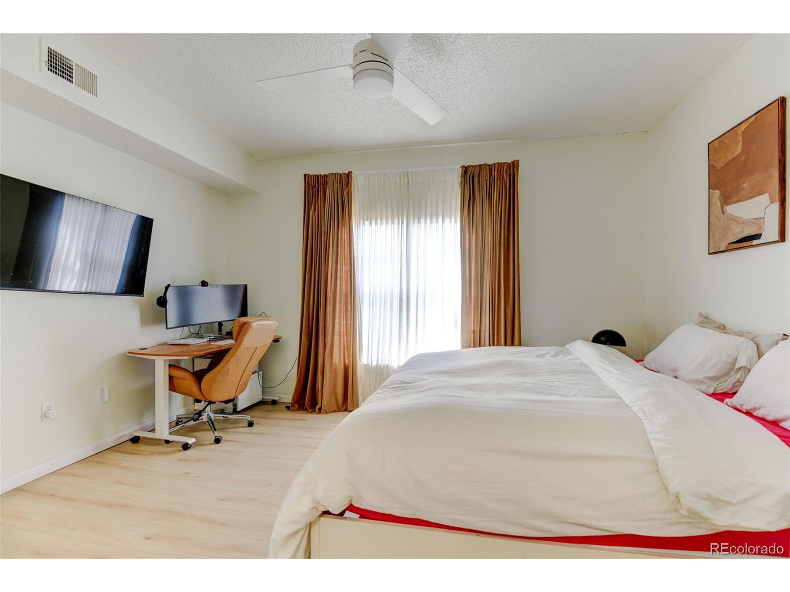 1881 Mallard Dr 3-1881