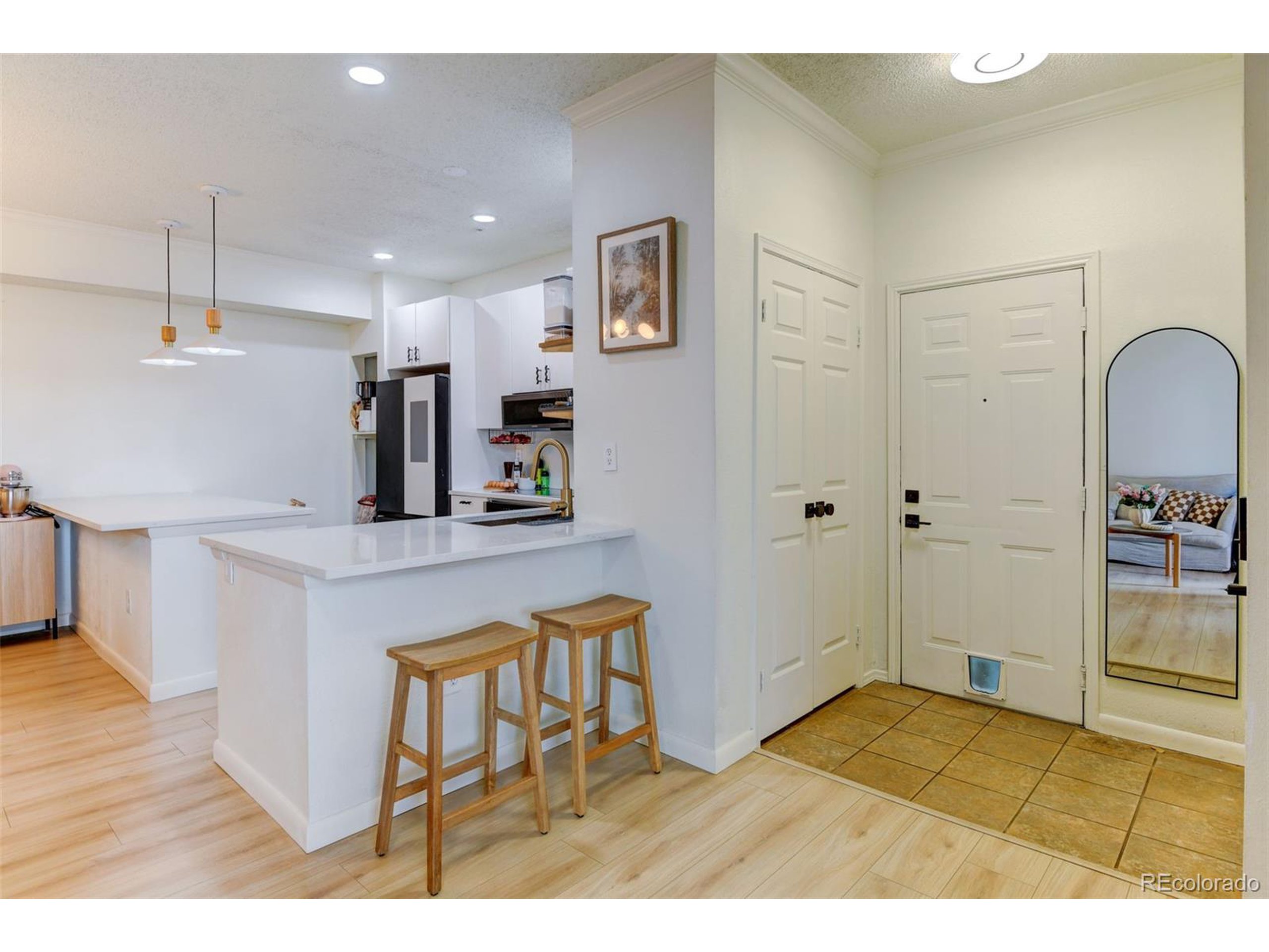 1881 Mallard Dr 3-1881