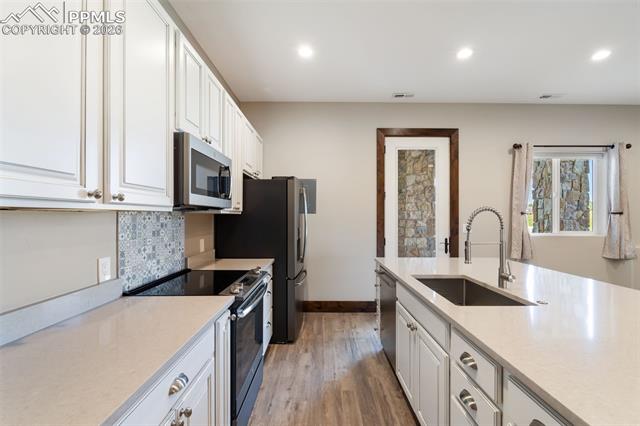 18905 Brockenbury Court