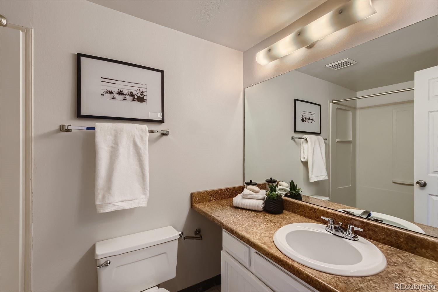 6640 E Mississippi Avenue Unit: 8